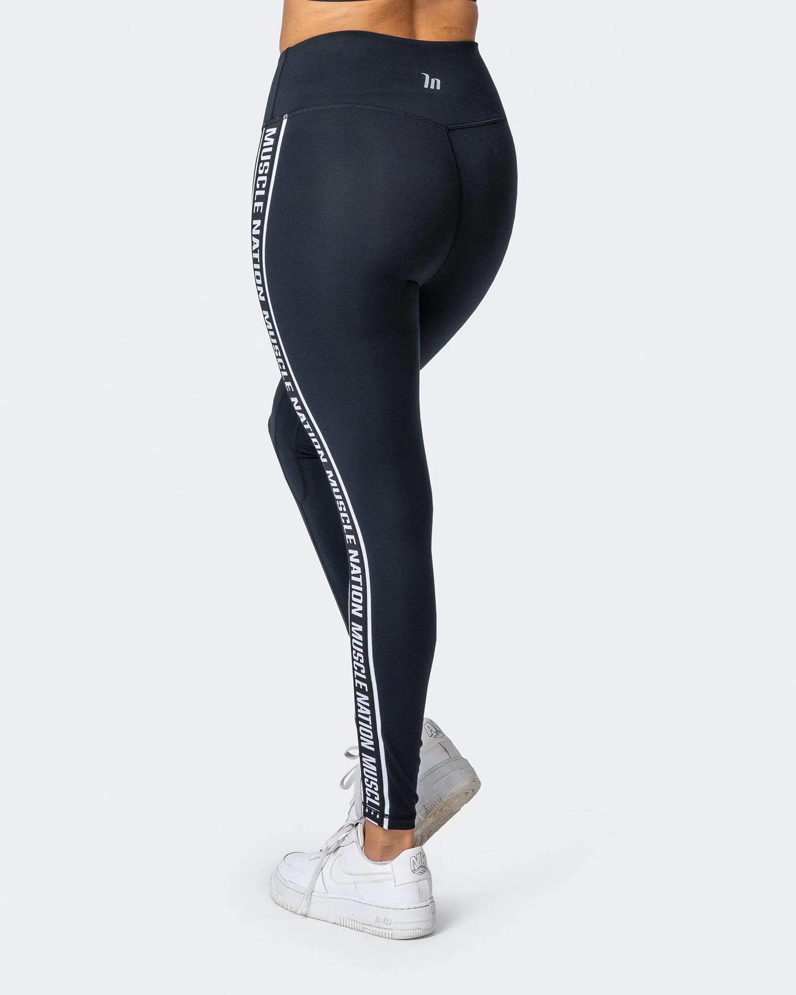 Dynamic Ankle Length Leggings - Black