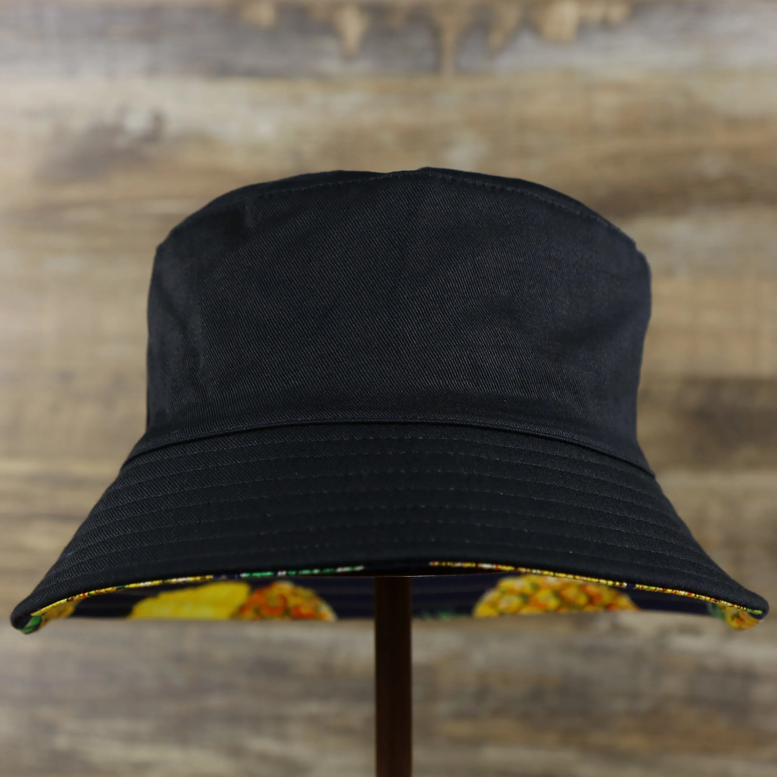 FOOT CLAN | LARGE PINEAPPLE | BUCKET HAT | NAVY | SMALL/MEDIUM