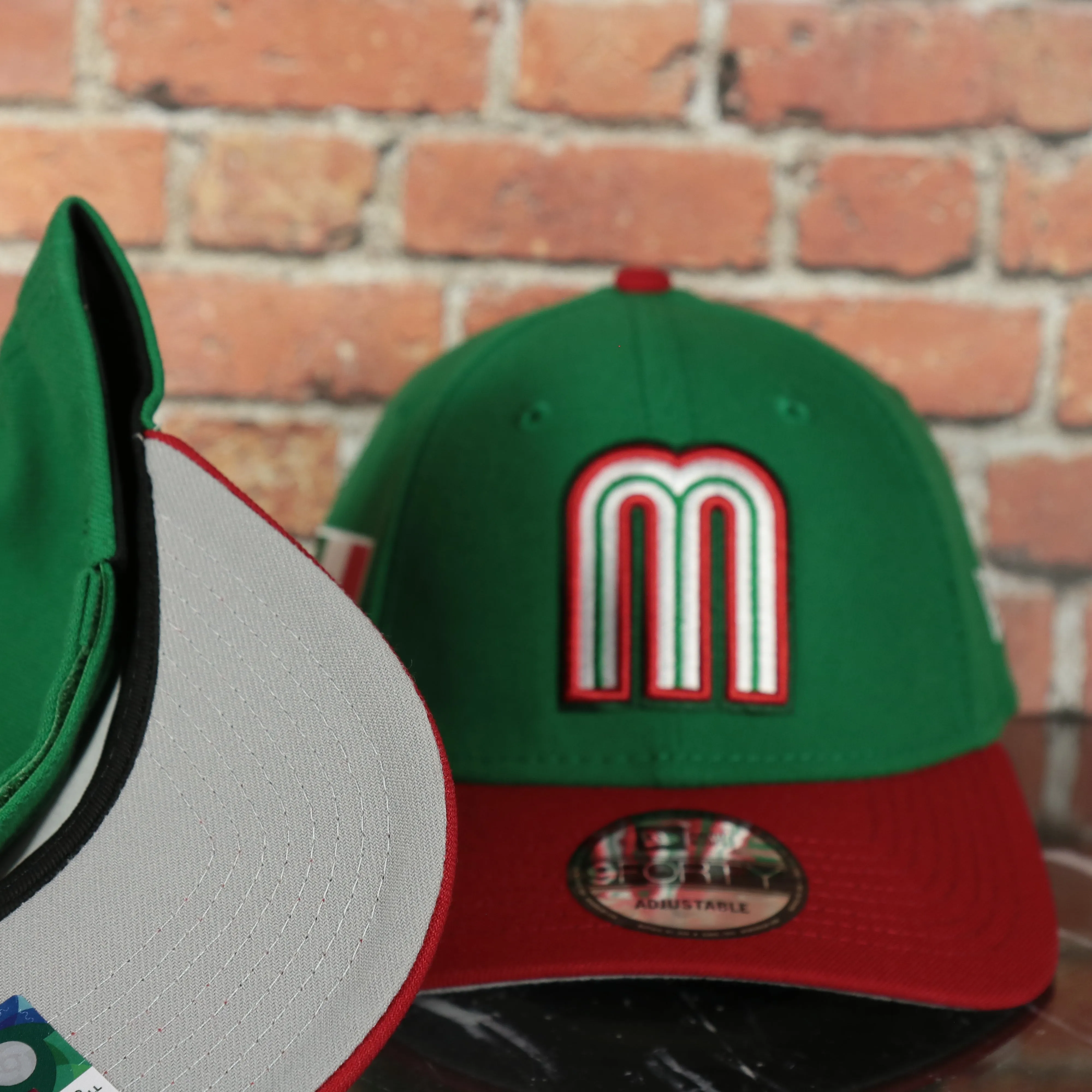 Mexico 2023 World Baseball Classic Two Tone Grey Bottom Green/Red 9Forty Dad Hat