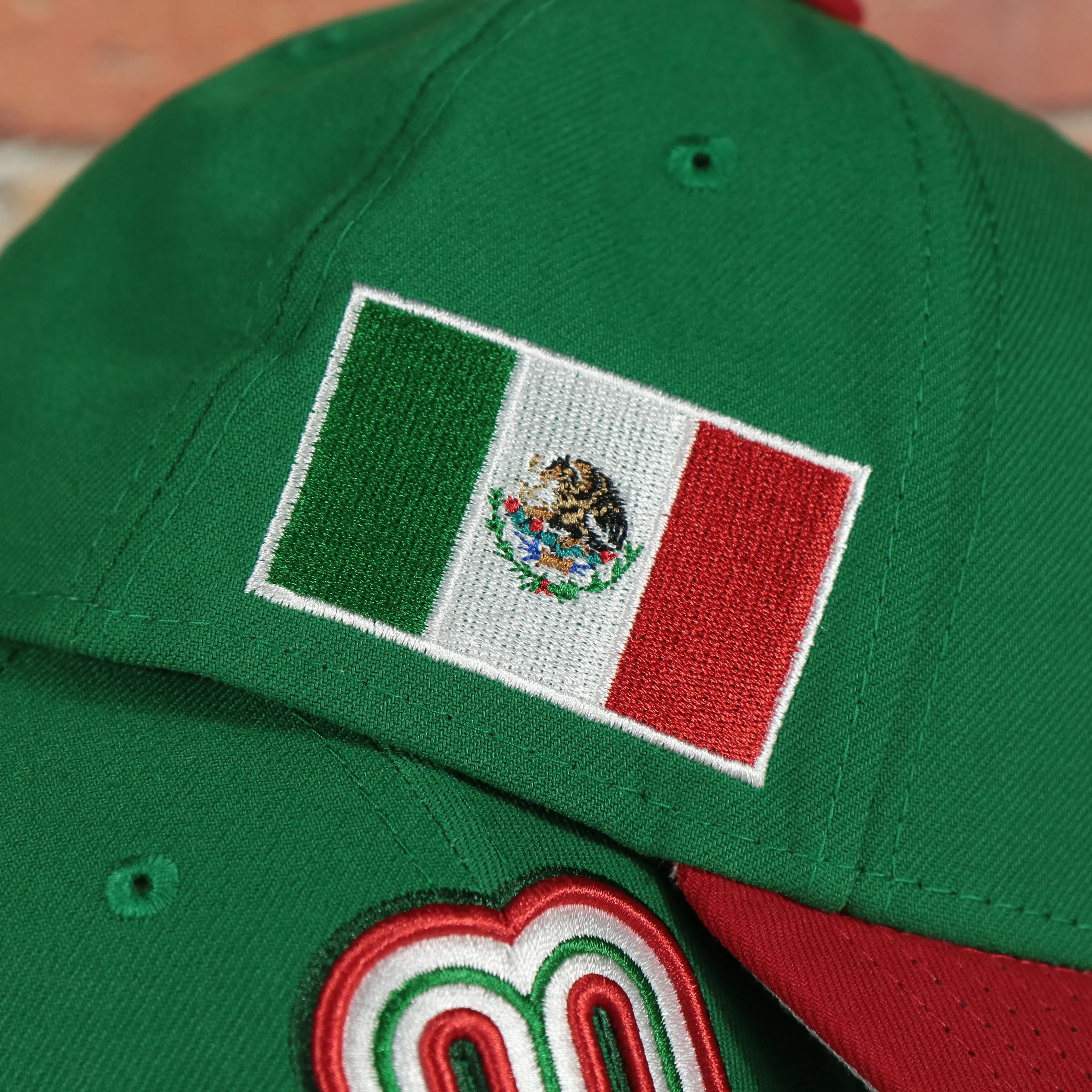 Mexico 2023 World Baseball Classic Two Tone Grey Bottom Green/Red 9Forty Dad Hat