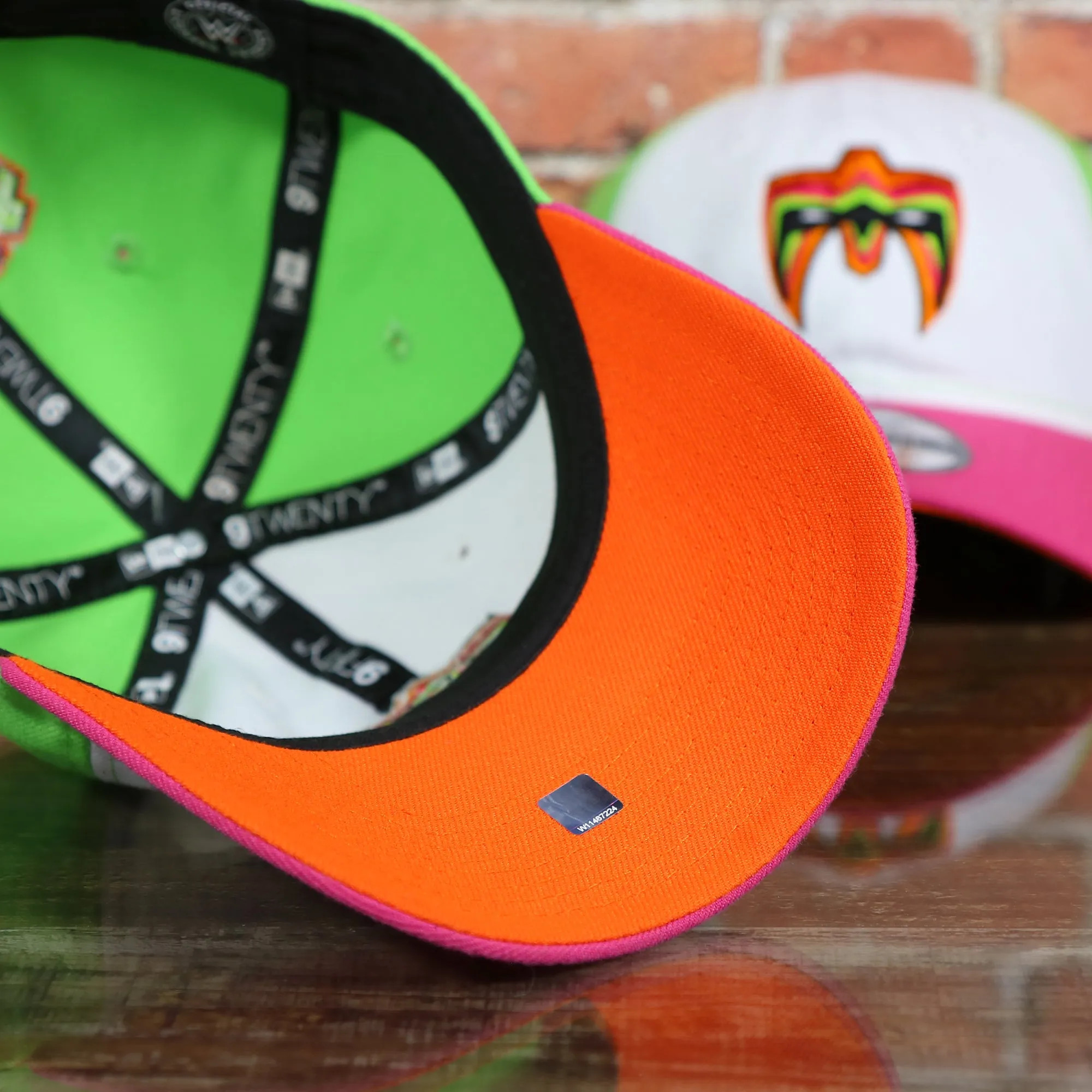 NEW ERA | WWE | ULTIMATE WARRIOR | 9TWENTY DAD HAT | WHITE/LIME/PINK/ORANGE | OSFM