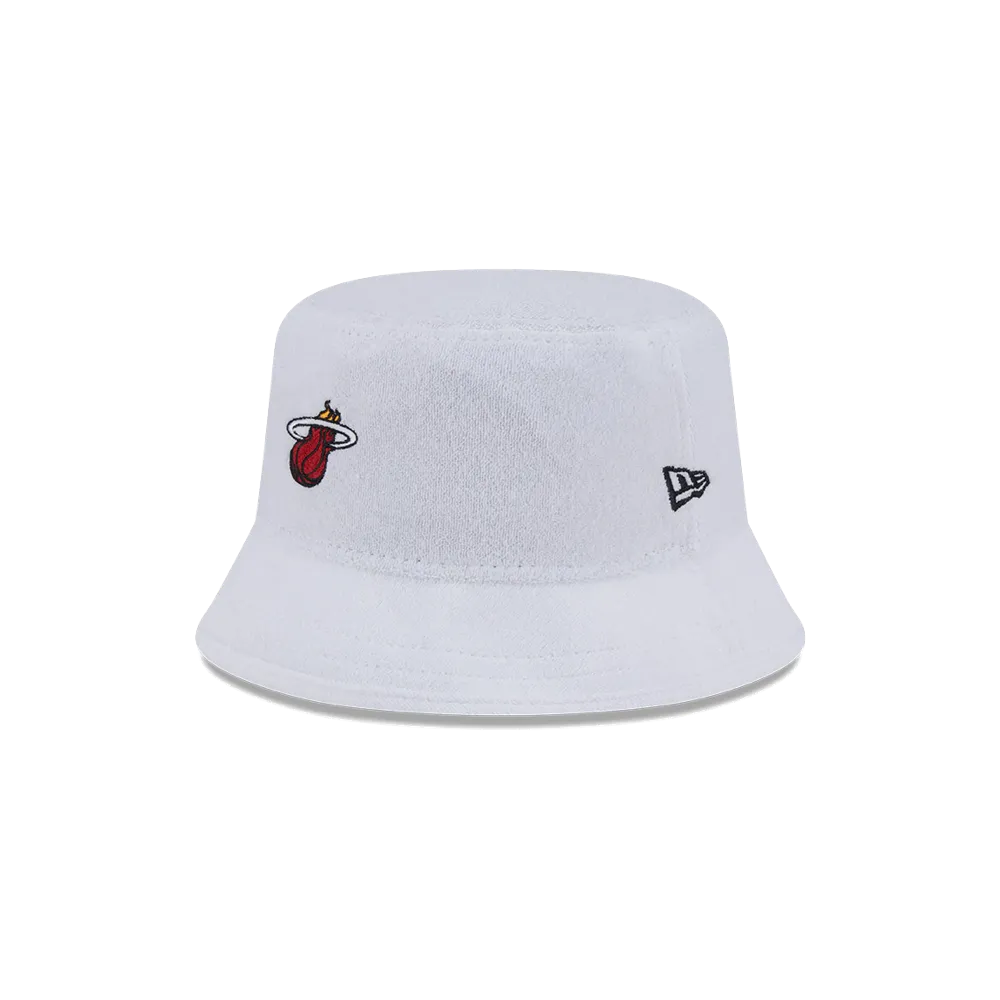 New Era Miami HEAT Court Sport Bucket Hat