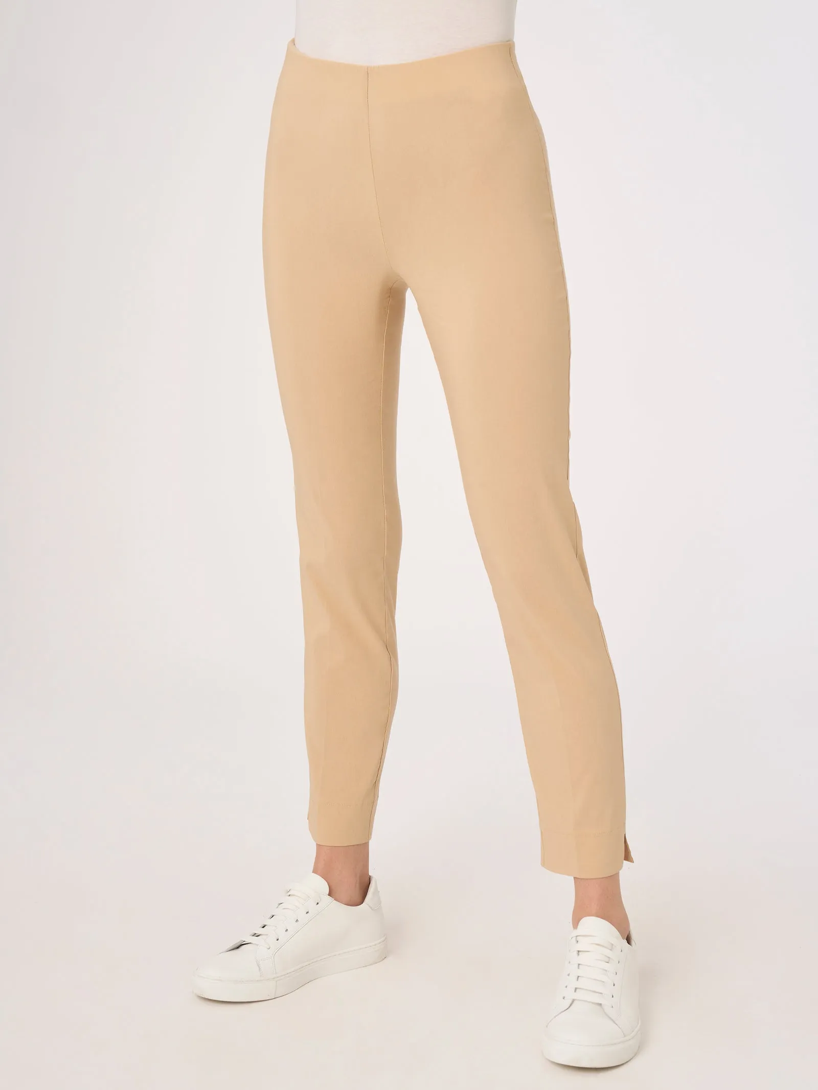 Pantalone capri con spacchetti in Super Fresh - Champignon