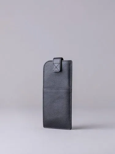 Scarsdale Leather Glasses Case in Black