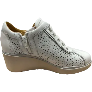 Sneakers da donna  bianco Cod: K55334B