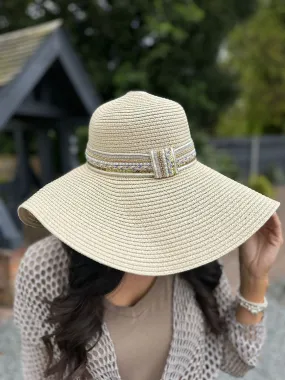 Stone Embellished Weave Hat